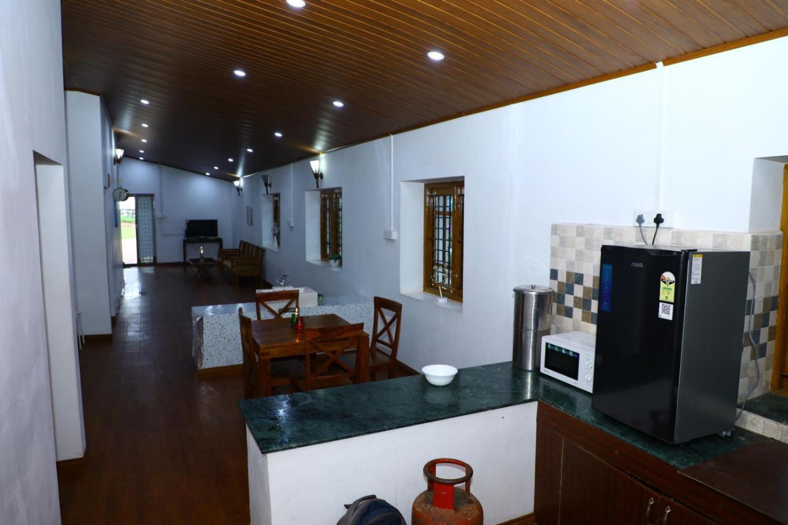 Little Valley Villa Утакаманд Экстерьер фото
